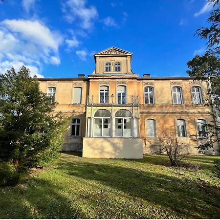 Ferienwohnung Villa Nieske - Jugendstil Denkmal, Free Wlan & Parken, Self Check-In, Smart-Tv Herzberg  Kültér fotó